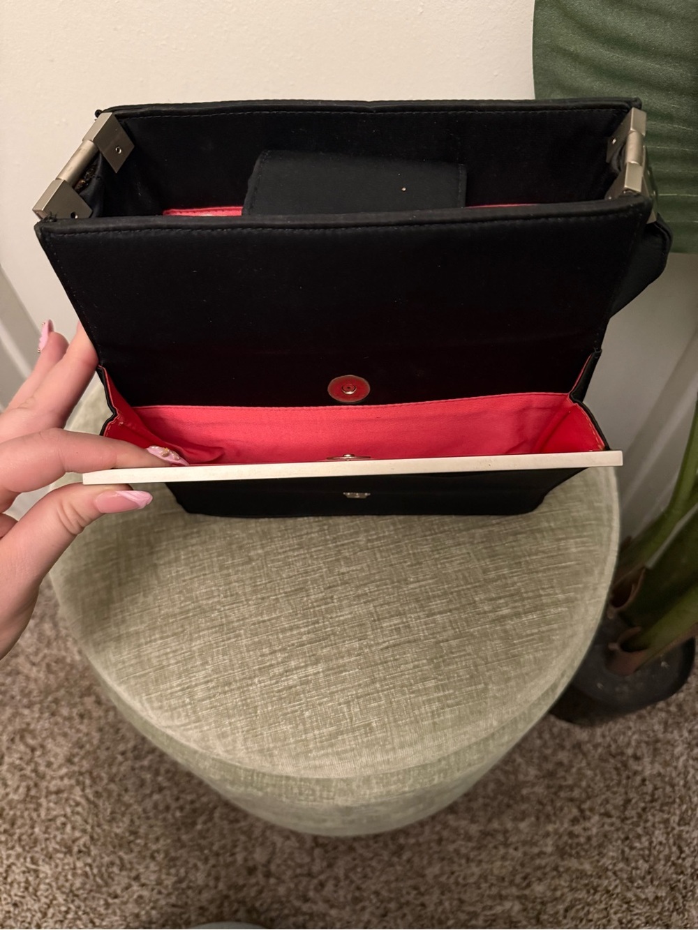 Vintage Elaine Turner Designs Black Structured Shoulder Bag Red Interior Y2K - Picture 6 of 16
